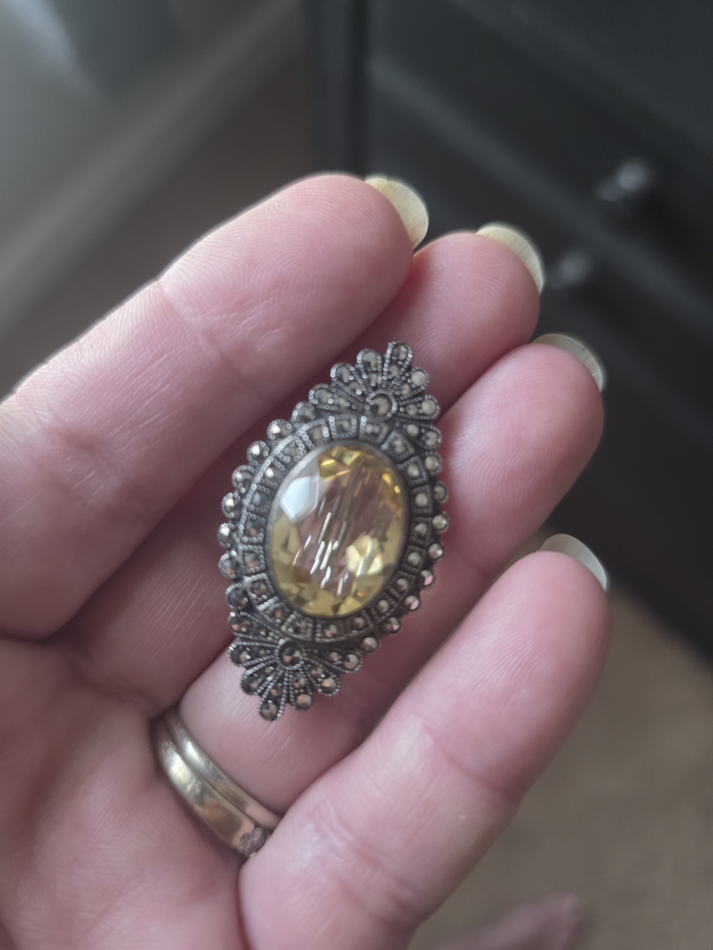 925 Sterling Silver Oval Citrine Brooch - Vintage-Inspired Women Jewelry